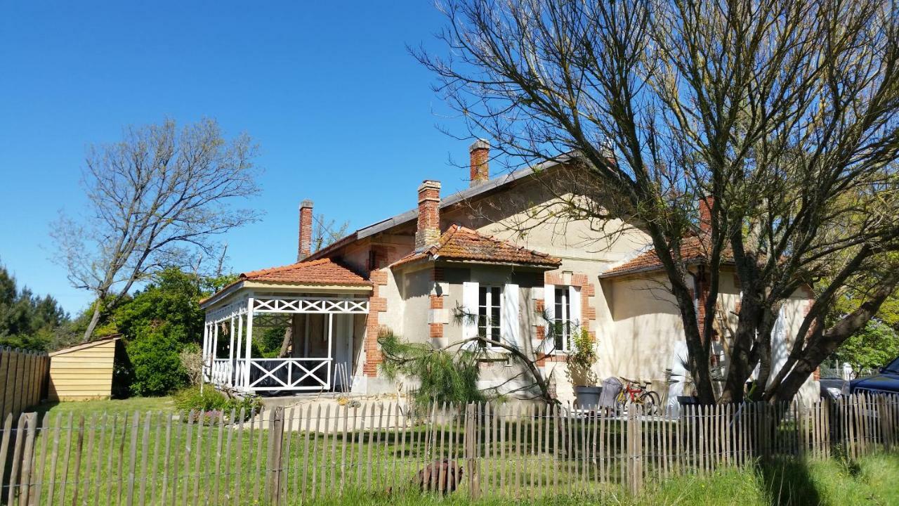DEMEURE 300m DE LA PLAGE Soulac-sur-Mer Exterior foto